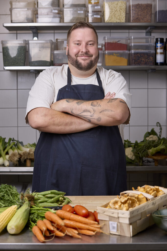 Andreas Svensson i køkkenet